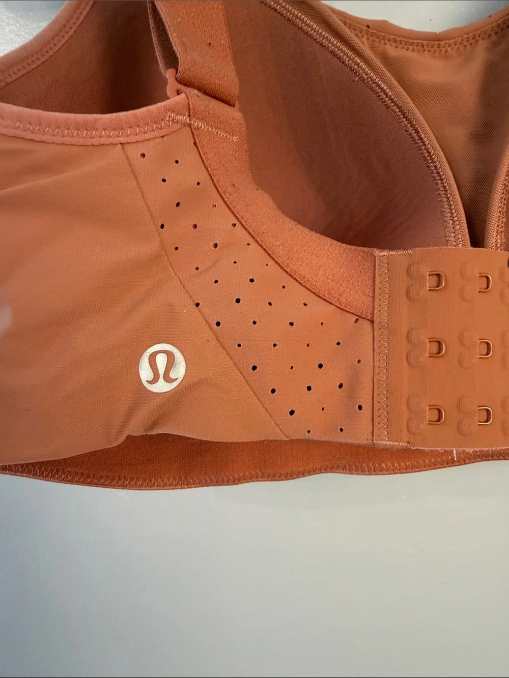 lululemon athletica rust orange Wireless Support Bra size 34E high impact